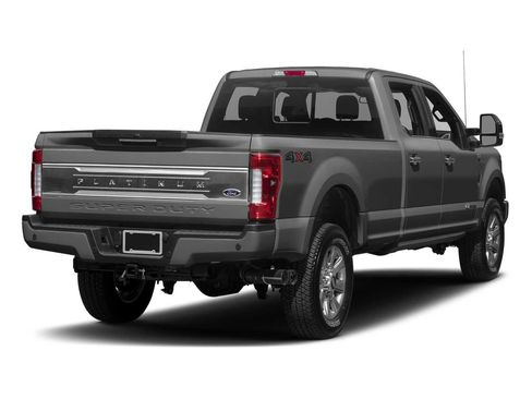 Used 2017 Ford F250 Platinum w/ Platinum Ultimate Package AWD/4WD image 2