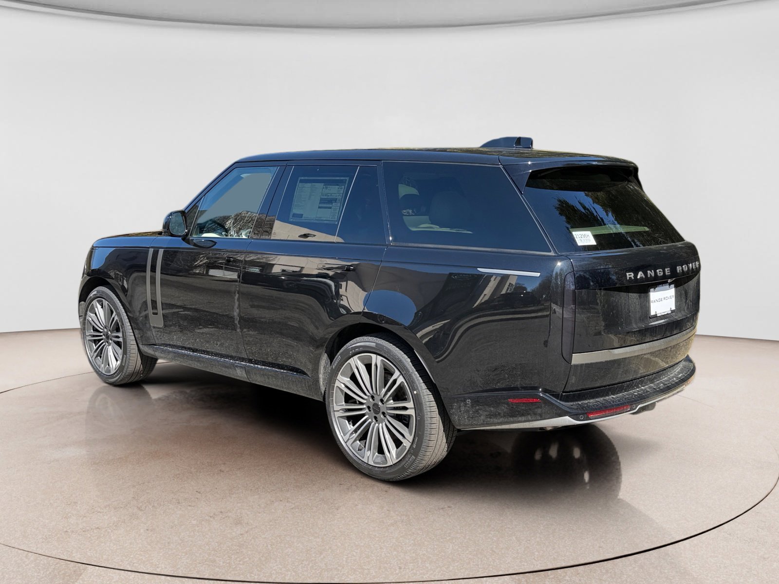 New 2026 Land Rover Range Rover SE AWD/4WD image 3