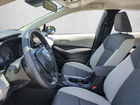 Certified 2025 Toyota Corolla LE FWD image 15