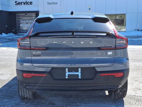 Certified 2023 Volvo C40 P8 Recharge Ultimate AWD/4WD image 5