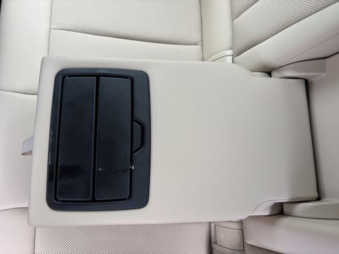 Used 2025 BMW 330i Sedan RWD image 40