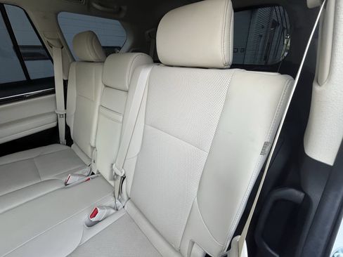 Used 2022 Lexus GX 460 Premium w/ Premium Plus Package AWD/4WD image 29