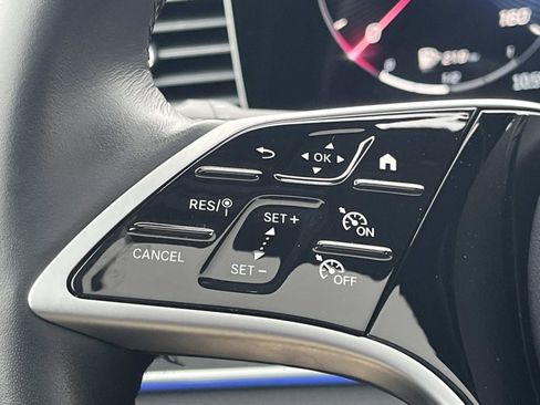 Used 2025 Mercedes-Benz GLE 350 4MATIC image 26