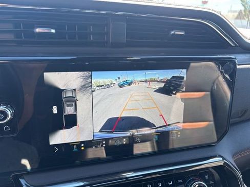 Used 2023 GMC Sierra 1500 AT4 w/ AT4 Premium Package image 22