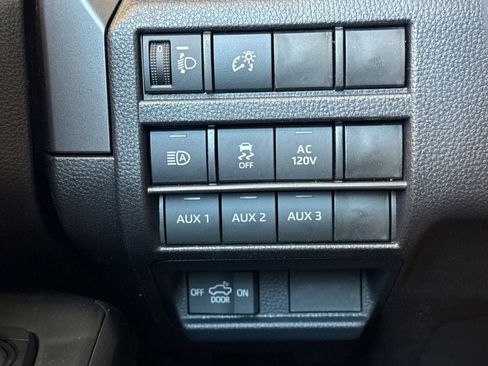 New 2025 Toyota Tacoma TRD Off-Road image 30