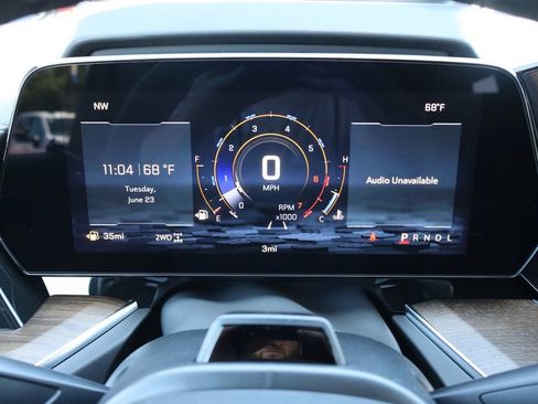New 2026 Chevrolet Tahoe High Country AWD/4WD image 32