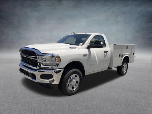 Used 2022 RAM 2500 Tradesman AWD/4WD image 2