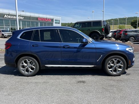 Used 2021 BMW X3 xDrive30i w/ Convenience Package AWD/4WD image 2