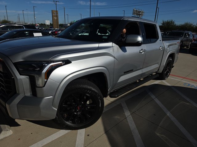 Used 2022 Toyota Tundra SR5 w/ TRD Sport Package RWD image 5