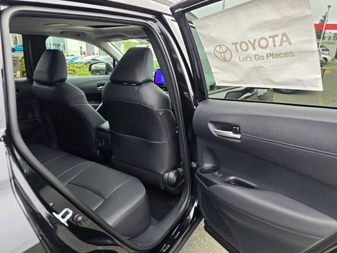 New 2026 Toyota Corolla Cross XLE AWD/4WD image 13