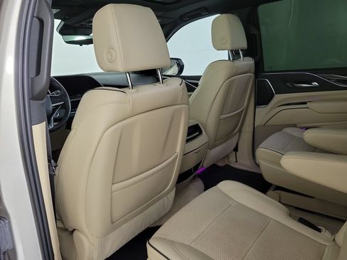 Used 2021 Cadillac Escalade Premium Luxury w/ Performance Package RWD image 12