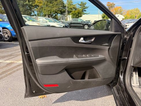 Used 2022 Kia Forte GT-Line image 20