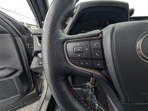 Used 2022 Lexus UX 250h F Sport image 24