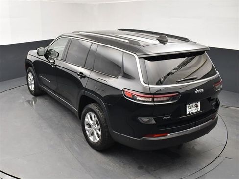 Used 2023 Jeep Grand Cherokee L Limited w/ Luxury Tech Group II image 15