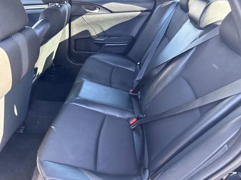 Used 2019 Honda Civic Sport image 17