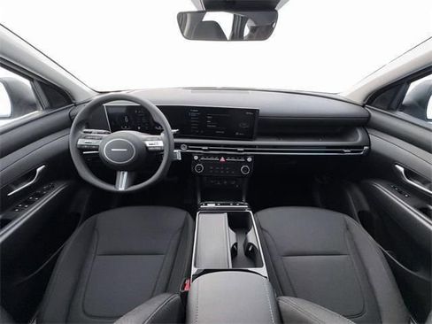New 2026 Hyundai Tucson Blue SE AWD/4WD image 13
