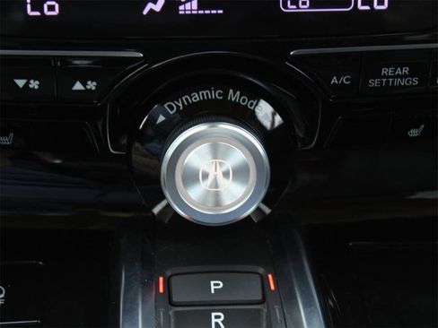 Used 2022 Acura MDX SH-AWD w/ Advance Package image 26