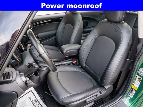 Used 2023 MINI Cooper 2-Door Hardtop image 16