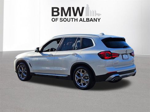 Certified 2022 BMW X3 xDrive30i w/ Premium Package 2 (ZPA) image 5