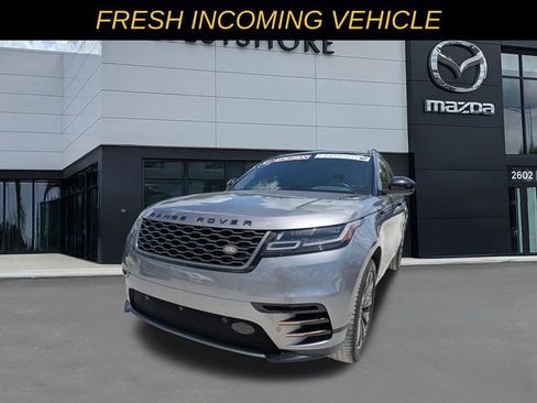 Used 2021 Land Rover Range Rover Velar R-Dynamic S image 6