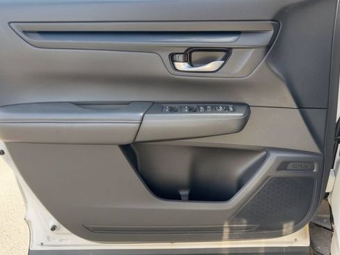 Used 2024 Honda CR-V EX image 12