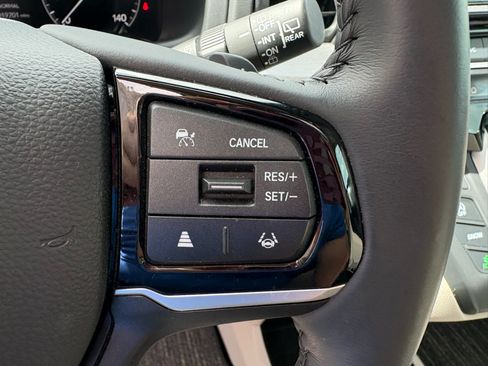 Used 2025 Honda Odyssey EX-L image 15