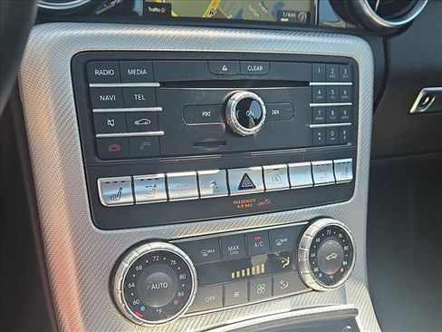Used 2020 Mercedes-Benz SLC 300 image 15