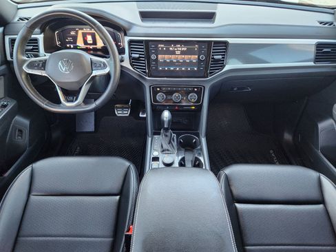 Used 2022 Volkswagen Atlas Cross Sport SEL R-Line image 30