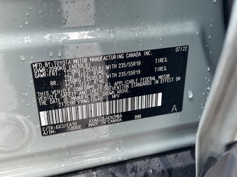 Used 2022 Toyota RAV4 XLE Premium image 27