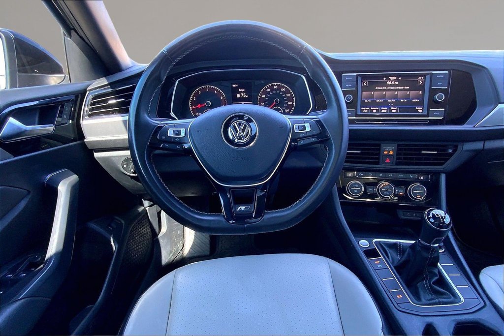 Used 2020 Volkswagen Jetta R-Line FWD image 5