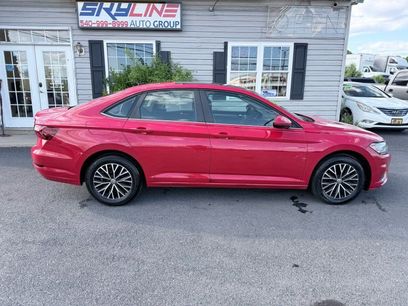 Used 2020 Volkswagen Jetta SE w/ SE Cold Weather Package