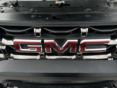 Used 2023 GMC Canyon AT4X w/ Edition 1 image 31