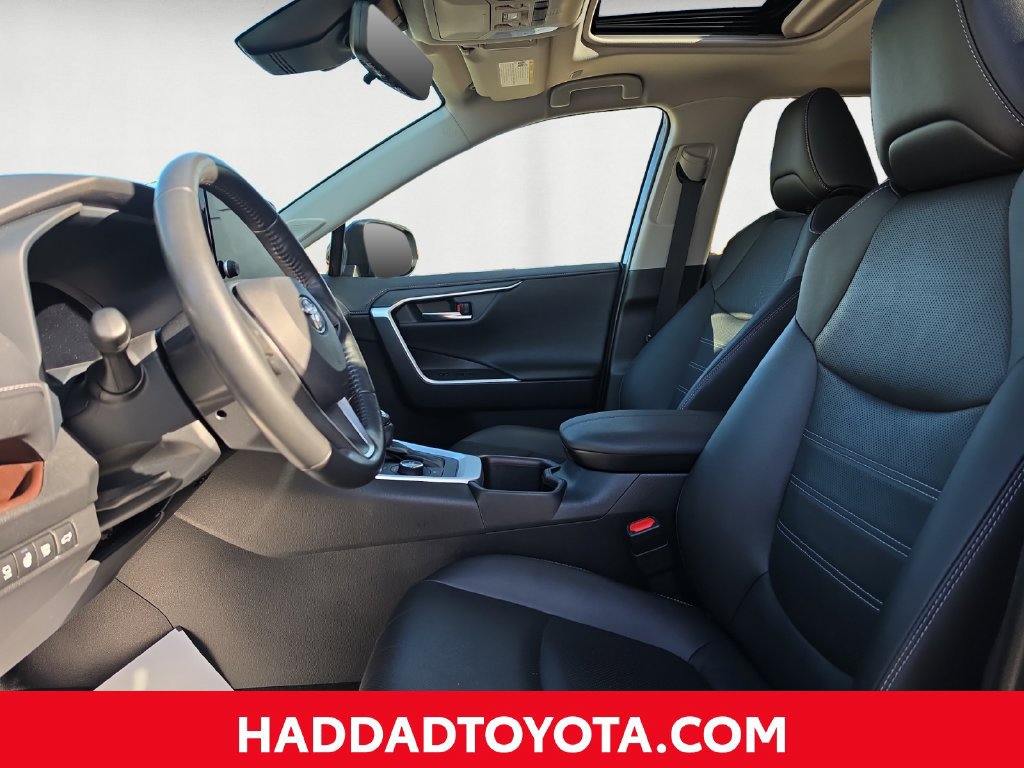 Used 2024 Toyota RAV4 Limited w/ Advanced Technology Package AWD/4WD image 11