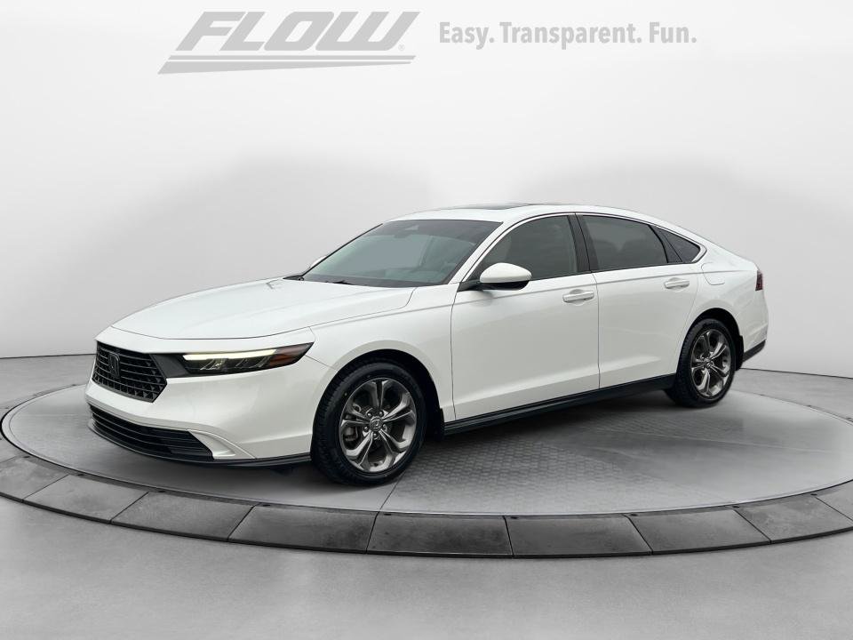 Certified 2023 Honda Accord EX image 3