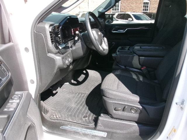 Used 2026 Chevrolet Silverado 1500 LT AWD/4WD image 18