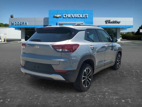 Certified 2025 Chevrolet TrailBlazer LT AWD/4WD image 5