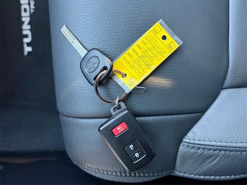 Certified 2021 Toyota Tundra Limited image 34