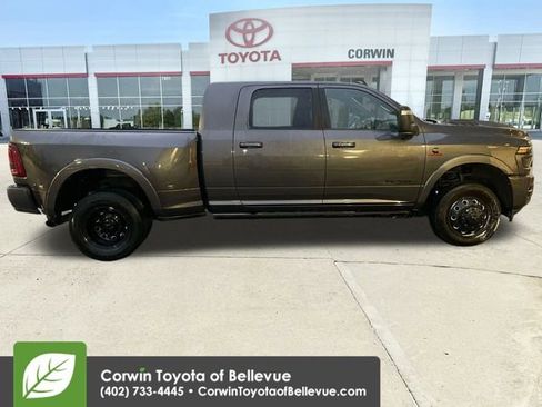 Used 2025 RAM 3500 Limited image 9