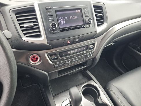 Used 2019 Honda Ridgeline Sport image 30