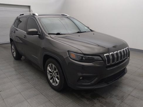 Used 2020 Jeep Cherokee Latitude Plus FWD image 13