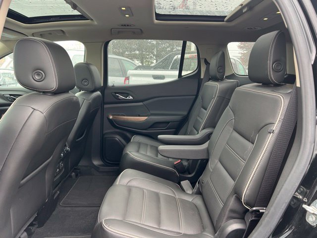 Used 2019 GMC Acadia Denali w/ Technology Package AWD/4WD image 16