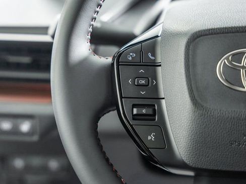 New 2026 Toyota Prius Plug-In Hybrid image 32