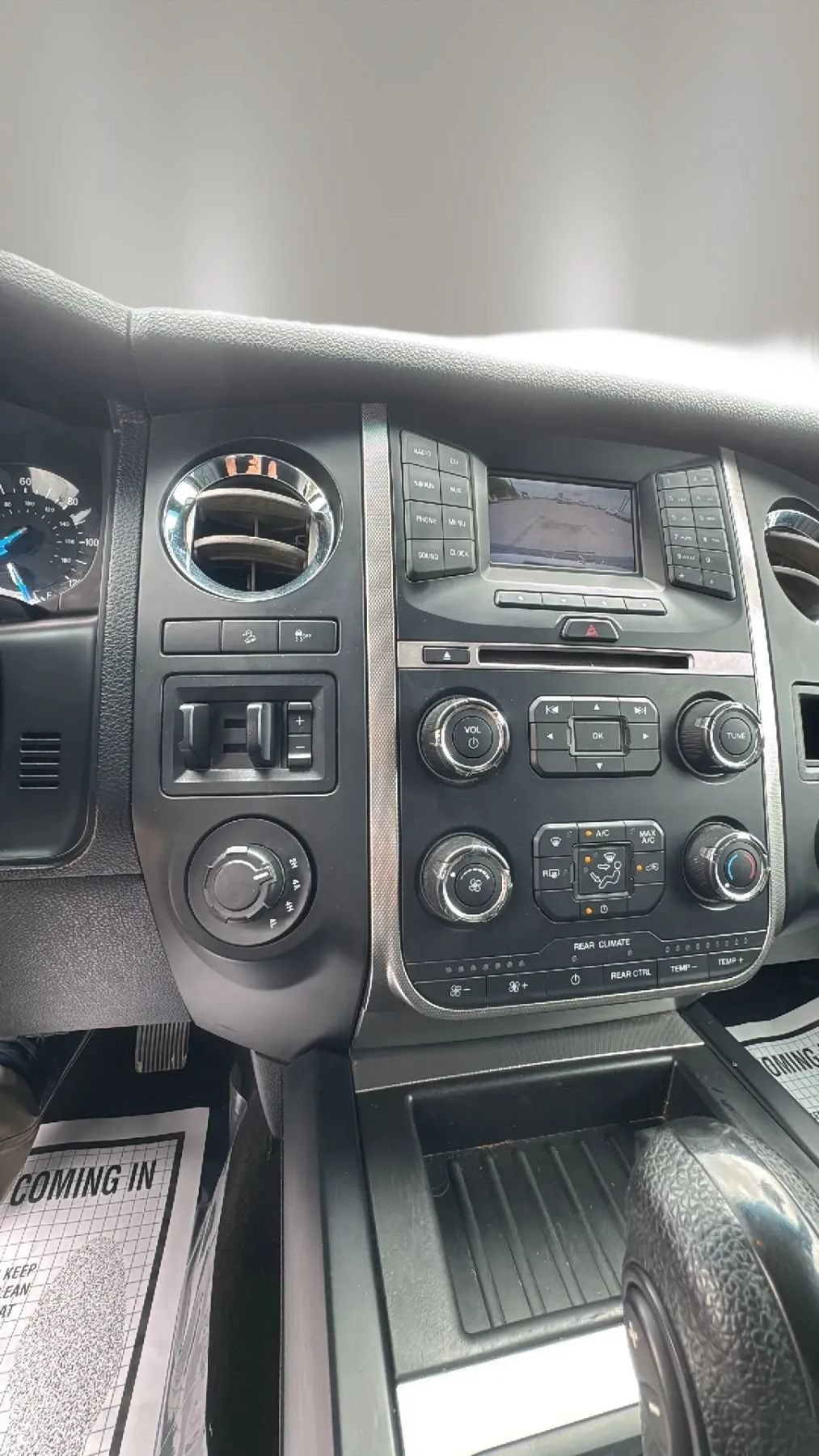 Used 2017 Ford Expedition XL AWD/4WD image 22