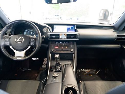 Used 2019 Lexus IS 350 F Sport w/ F Sport Package AWD/4WD image 9