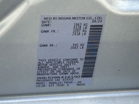 Used 2024 Nissan Altima 2.5 SR image 13