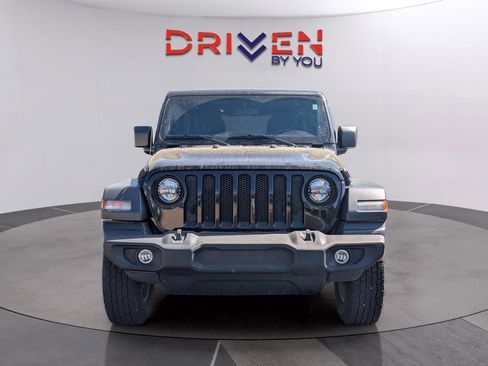 Used 2018 Jeep Wrangler Unlimited Sport S image 8