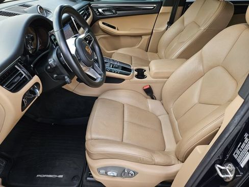 Used 2021 Porsche Macan AWD/4WD image 10