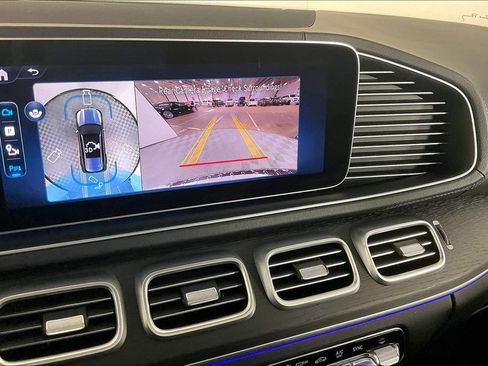 Certified 2025 Mercedes-Benz GLS 450 4MATIC image 21
