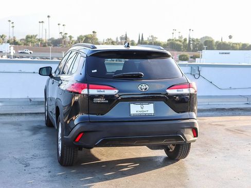 Used 2022 Toyota Corolla Cross LE FWD image 7