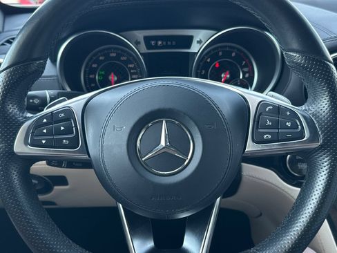 Used 2017 Mercedes-Benz SL 450 image 22